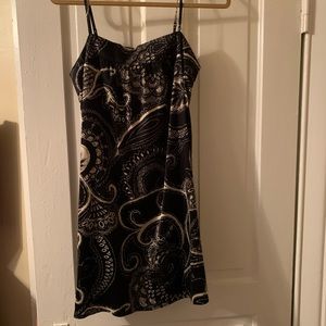 Black & white express dress